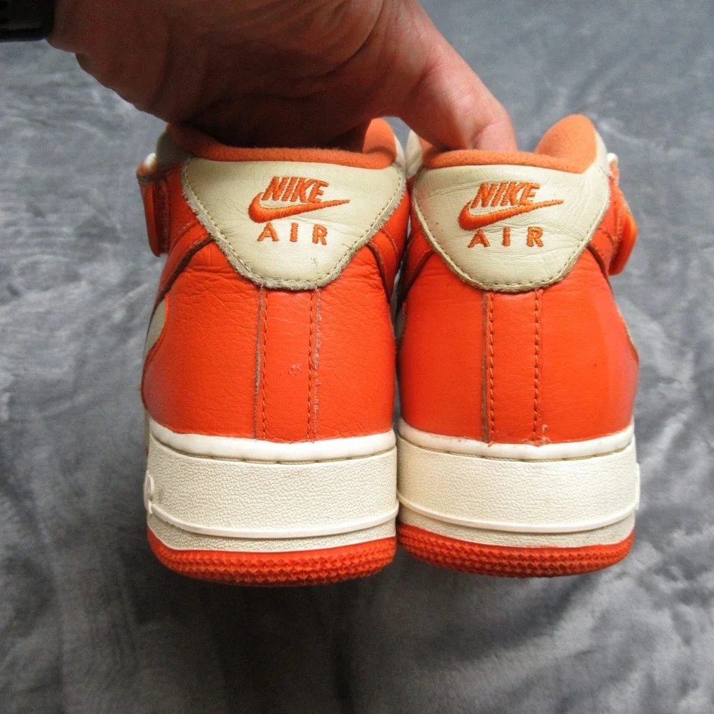 Nike Sneakers Mens US 9 Safety Orange Leather Air Force 1 07' Mid‎ High Lace Up